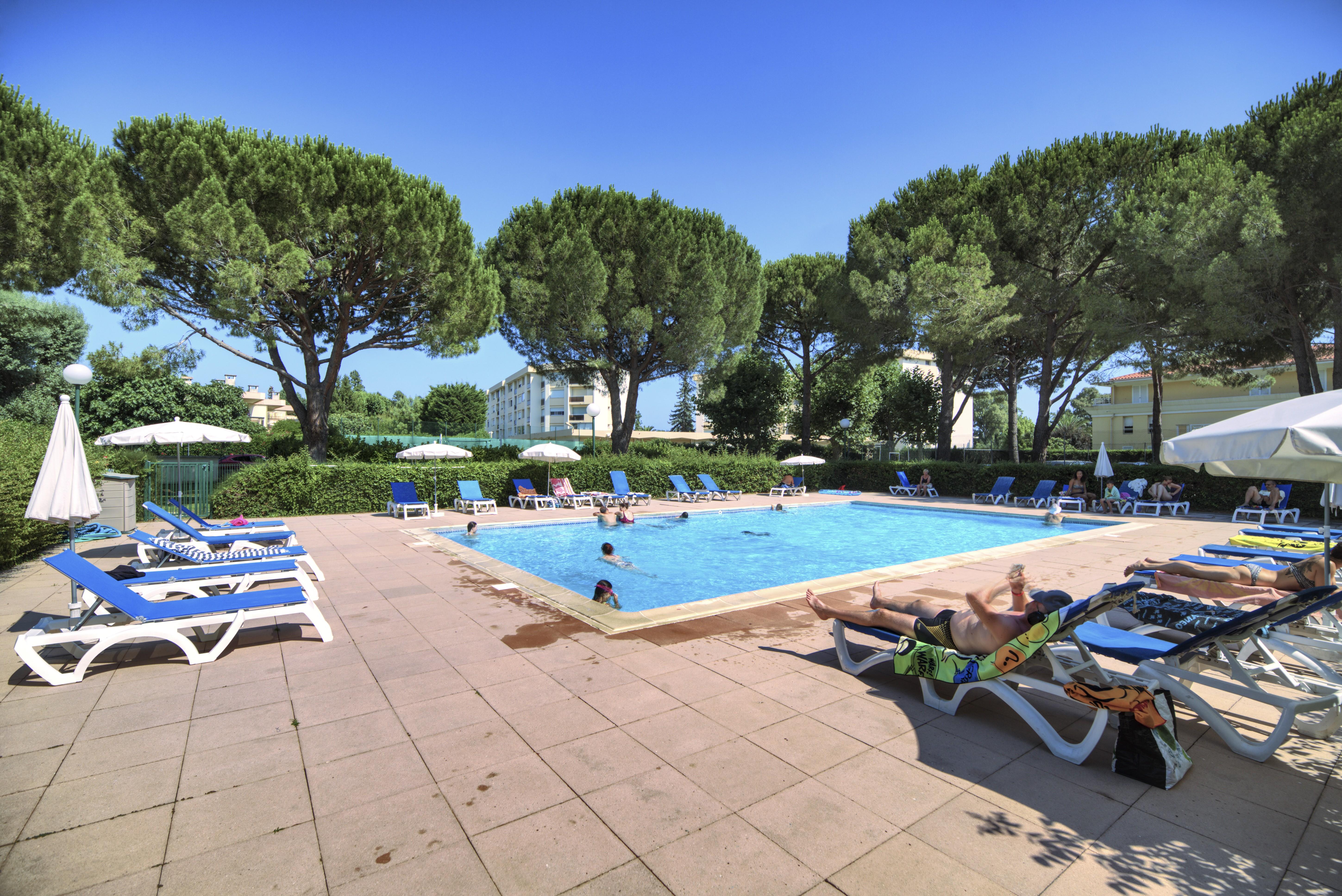 Residence Pierre & Vacances Les Jardins Ombrages Mandelieu Exterior foto