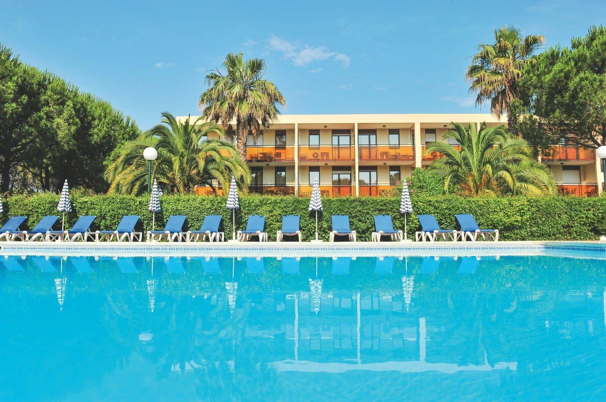 Residence Pierre & Vacances Les Jardins Ombrages Mandelieu Exterior foto