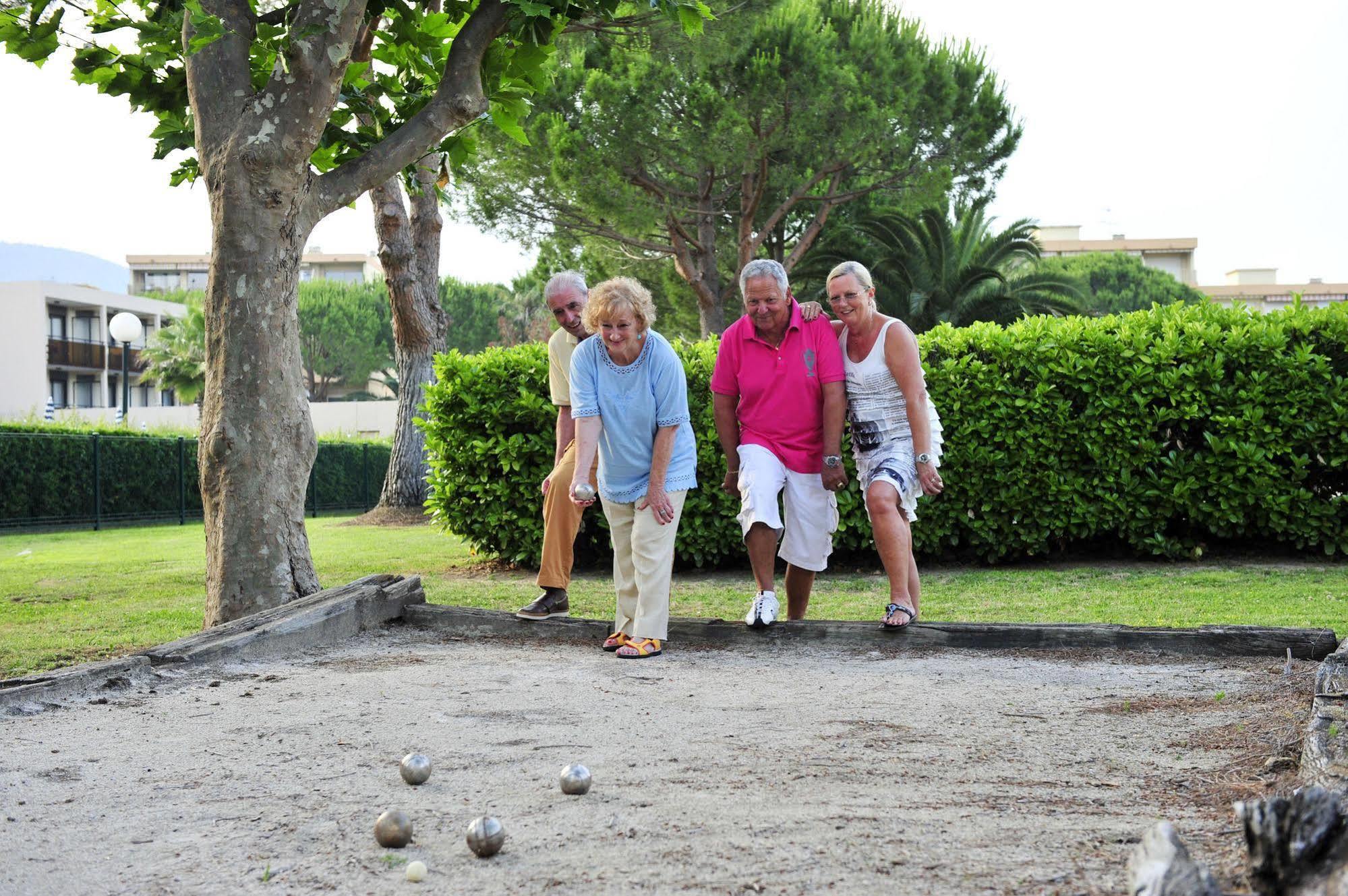 Residence Pierre & Vacances Les Jardins Ombrages Mandelieu Exterior foto